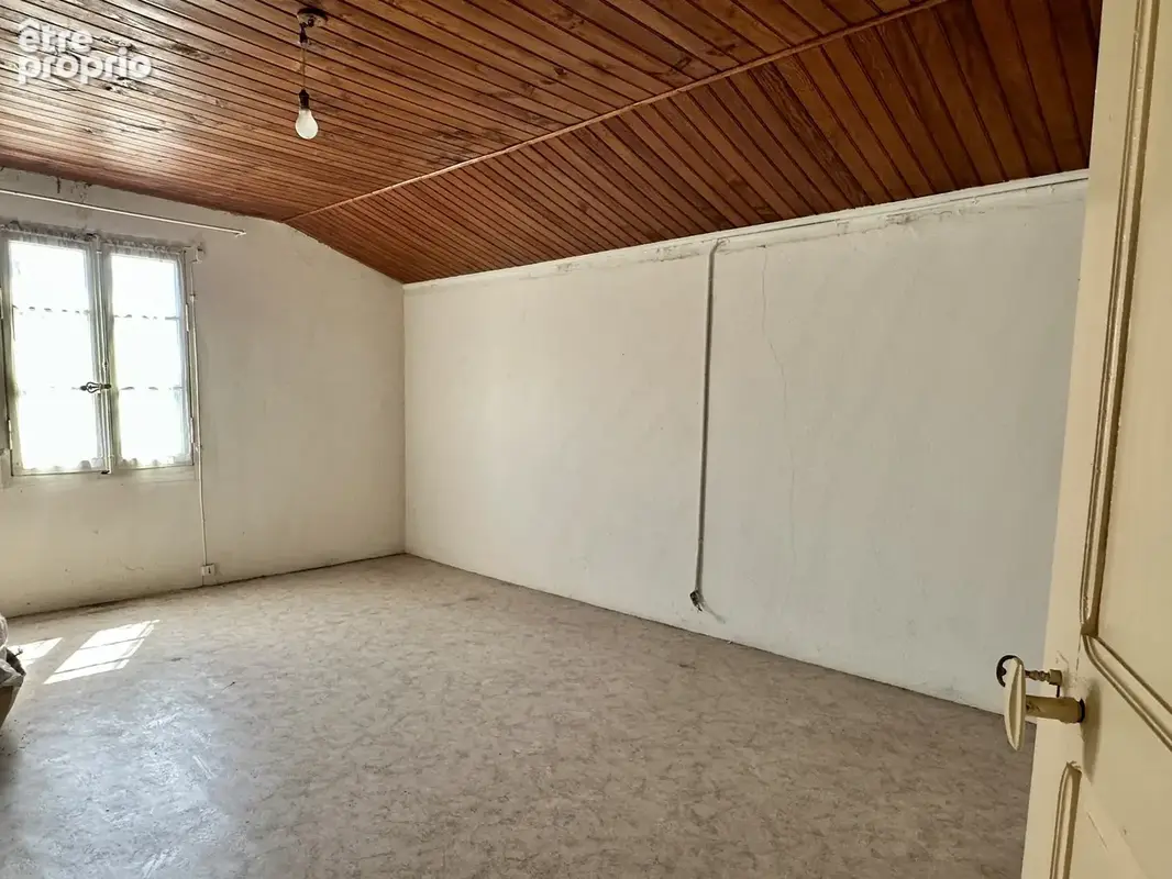 Albi - Agréable petite maison à rénover à proximité immédiate des commerces. - photo 10