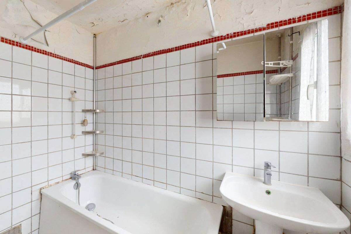Appartement à CLICHY-SOUS-BOIS