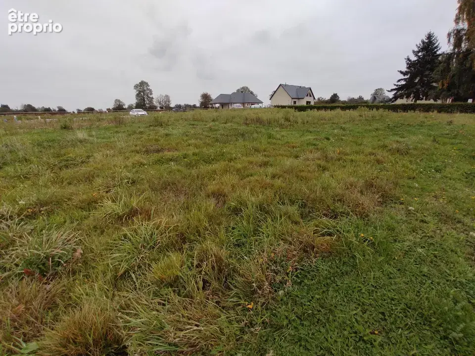 Terrain à SAINT-BENOIT-D'HEBERTOT