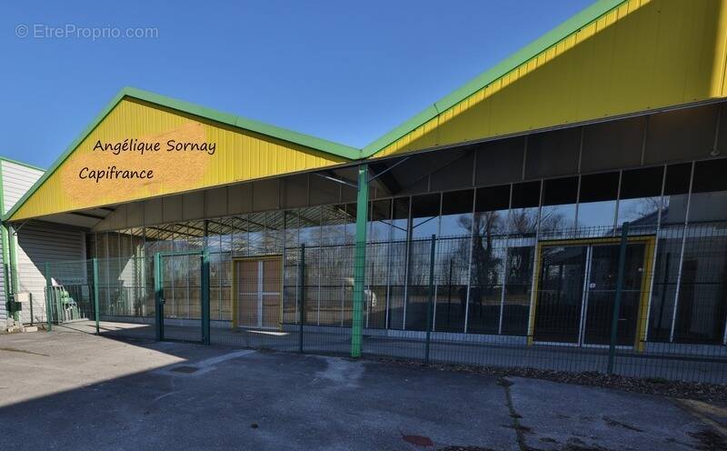 Commerce à BLETTERANS