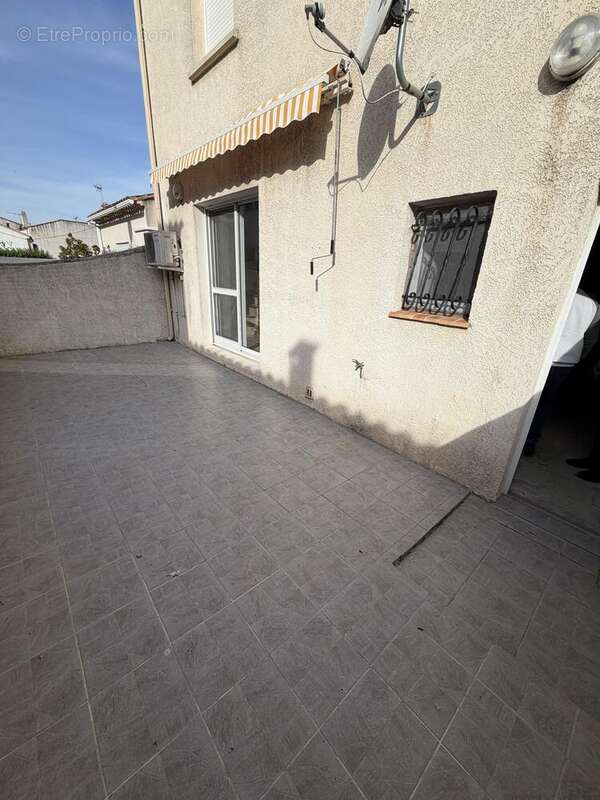 Maison 66 m² à Saintes-Maries-De-La-Mer  - photo 4