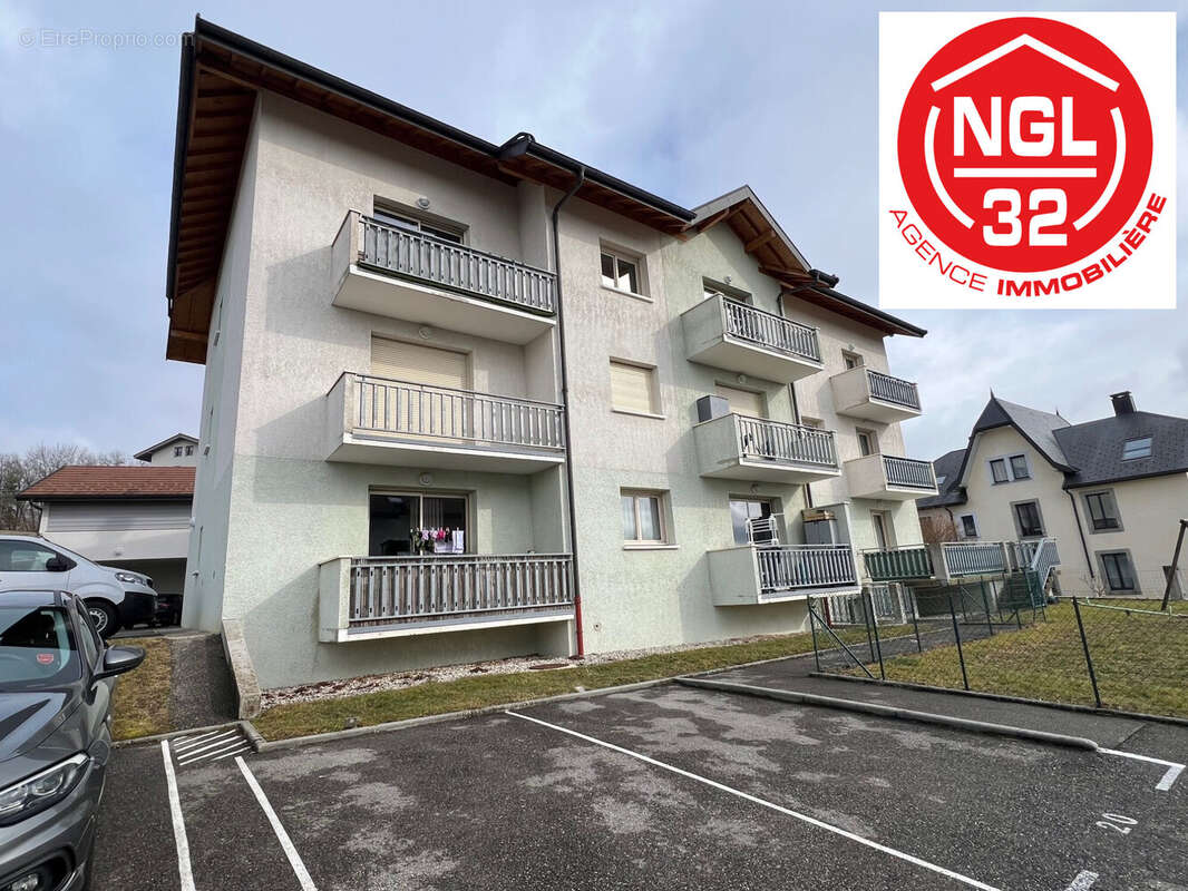 Appartement à GROISY