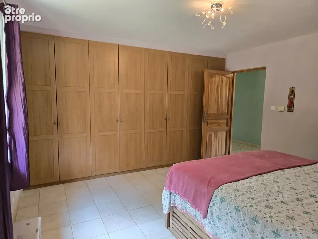 Haute Vienne: Maison contemporaine éco performante de plain pied, avec prestations de qualité, proche de Bussière Poitevine. - photo 10