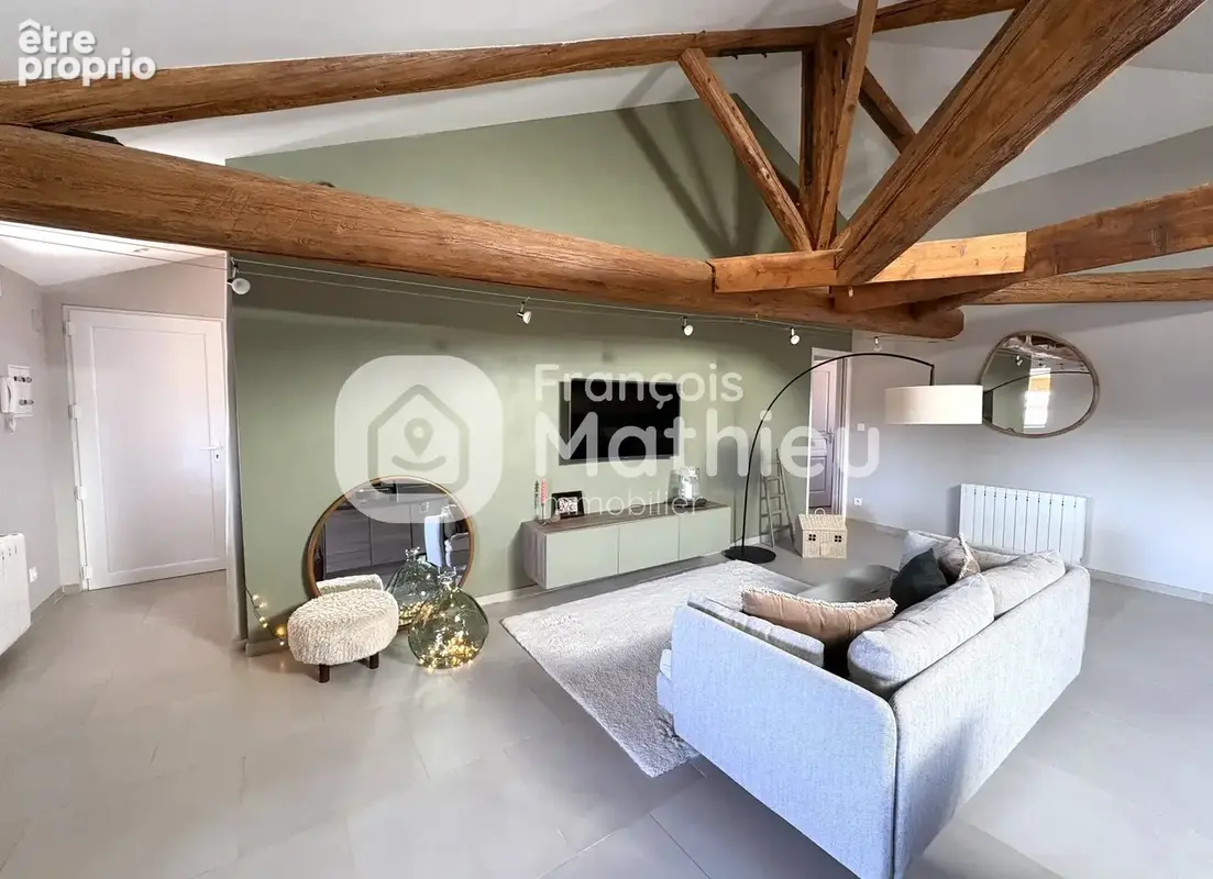 VILLENEUVE   Appartement T4 de 85 m2   3 chambres   Balcon et stationnement - photo 2