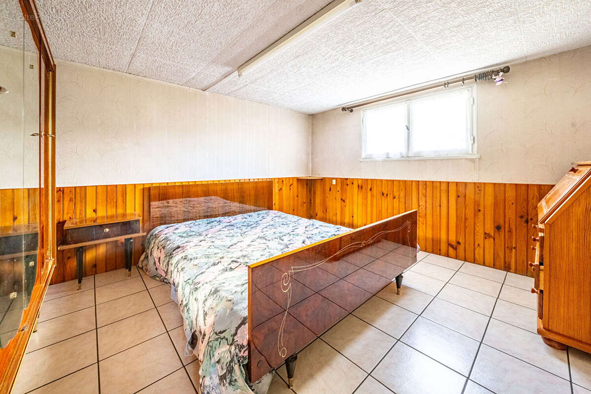 Maison à CRIMOLOIS