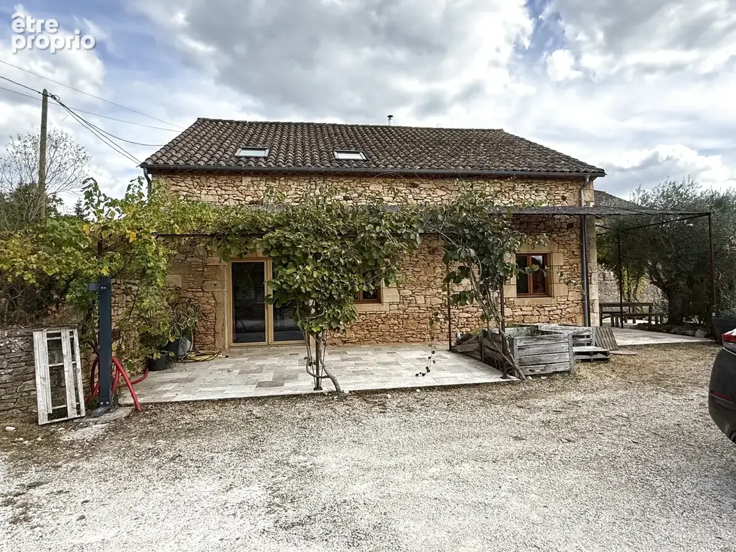 CUZORN, dans les côteaux, bel ensemble immobilier en pierre,  à quelques kilomètres de FUMEL et de ses commerc - photo 31
