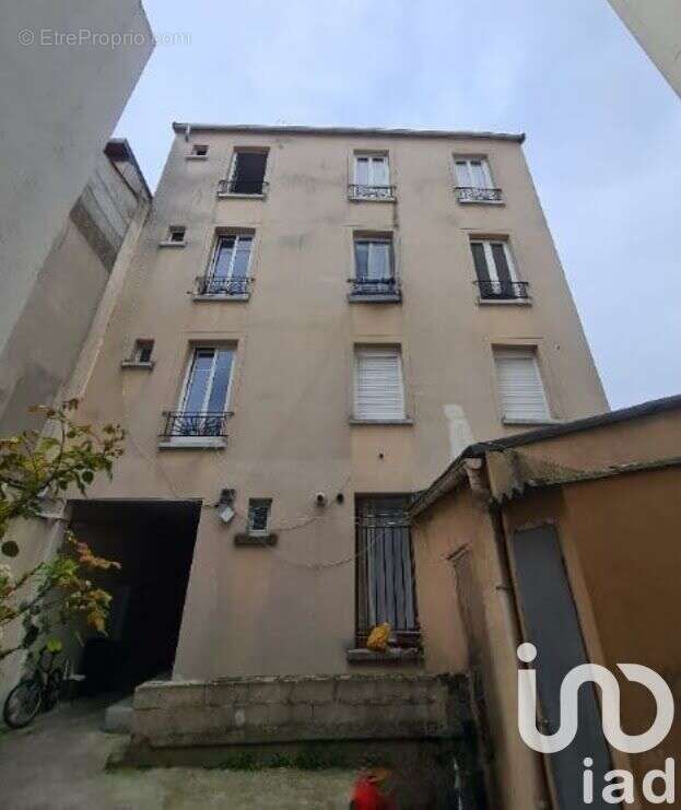 Photo 5 - Appartement à AUBERVILLIERS