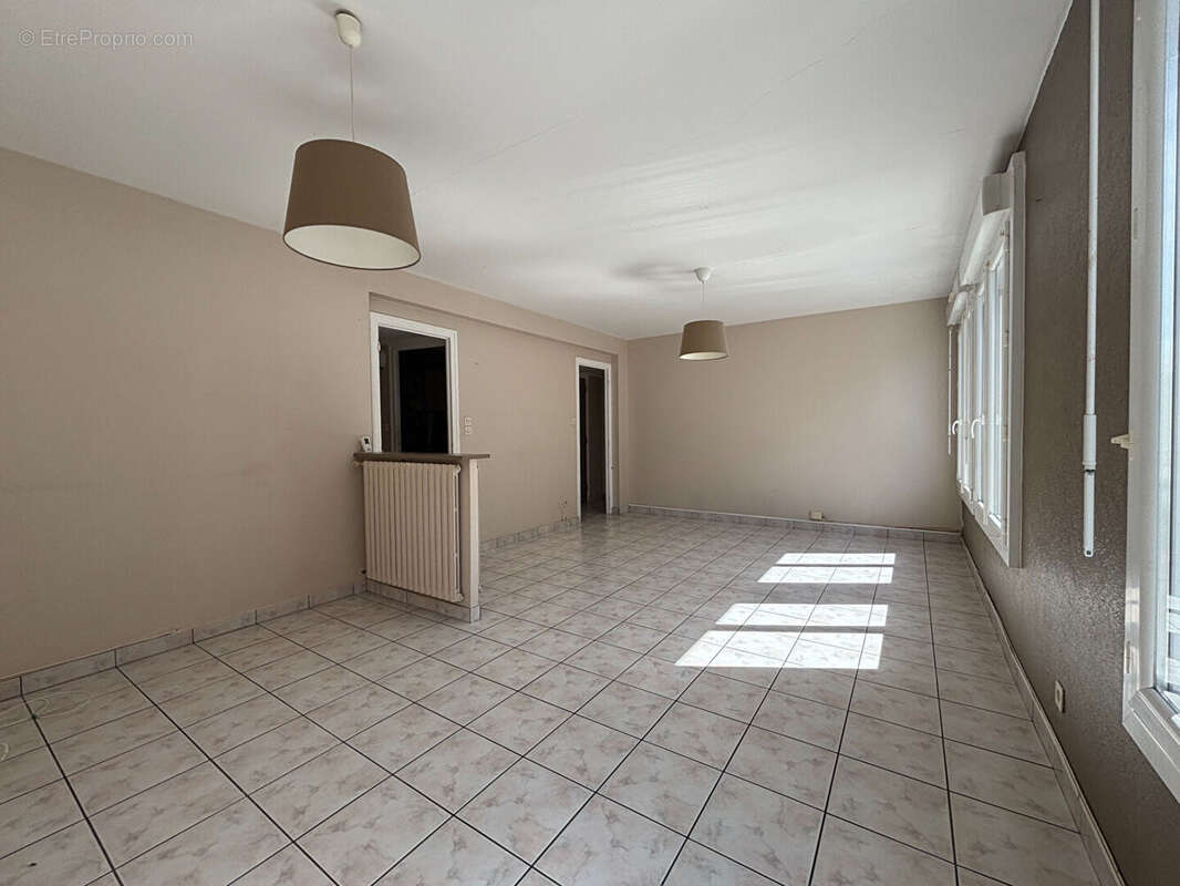 Appartement Brest 4 pièce(s) 64.69 m2 - photo 9