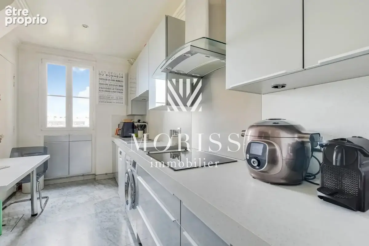 Saint-Mandé Appartement de 4 pièces avec balconnets + chambre de service - photo 9