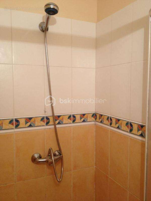 Appartement à LUNEL