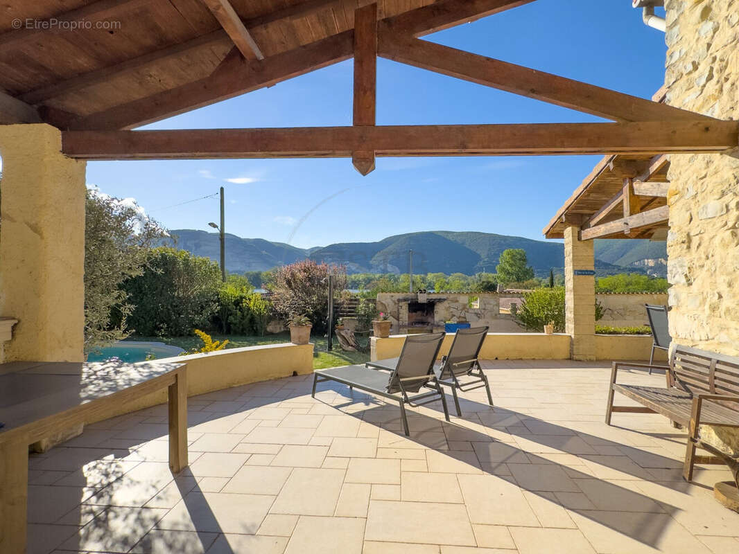 Maison à LA COUCOURDE