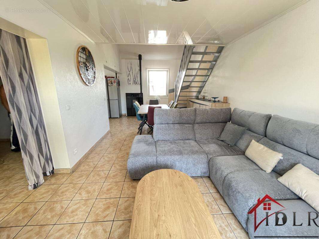 Maison à L&#039;ISLE-SUR-LE-DOUBS