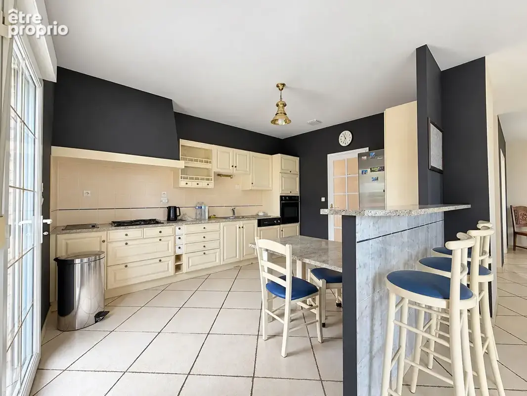 Maison Audruicq 138m2 - 3 chambres- bureau- jardin- garage - photo 6