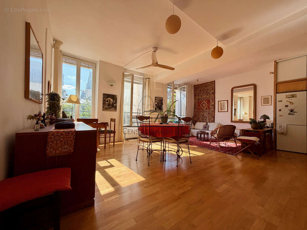 Appartement à PARIS-5E