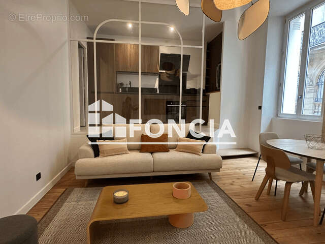 Appartement à BORDEAUX