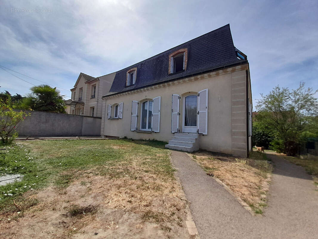 Maison Eaubonne 7 pièce(s) 190.59 m2 - photo 9
