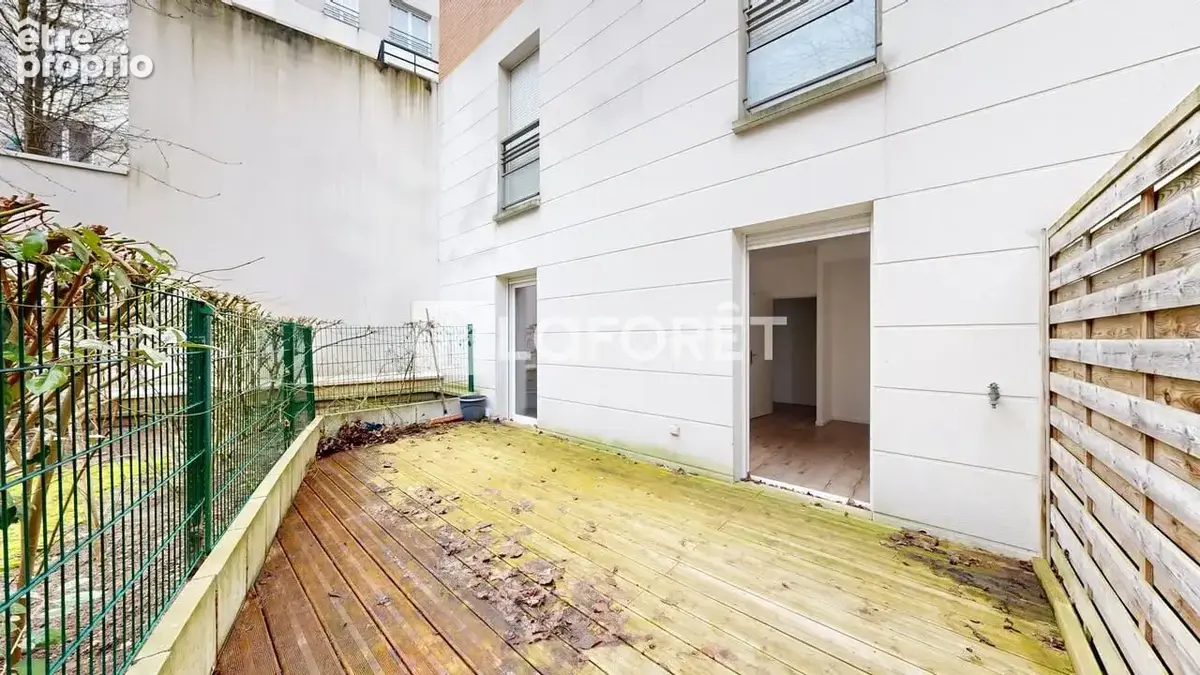 Appartement à NANTERRE