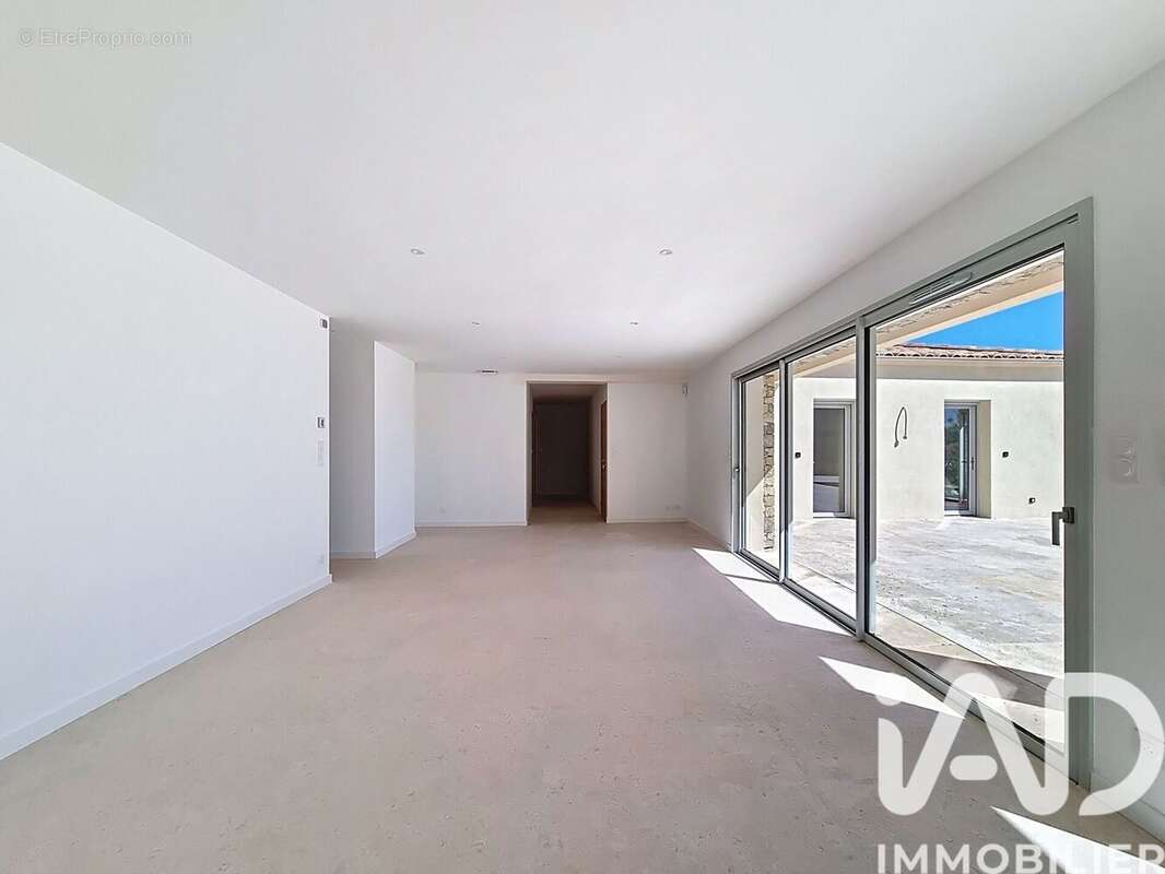 Photo 8 - Maison à NIMES