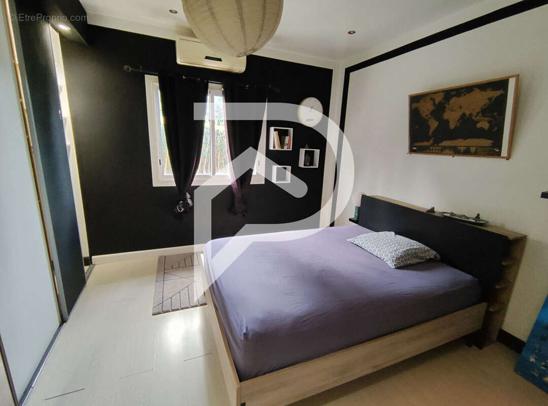 Maison à PETITE-ILE