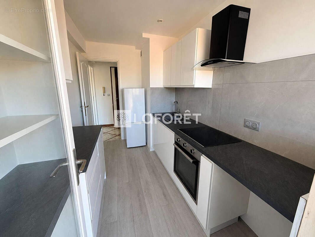 Cannes bas Petit Juas : Appartement 4 pièces 85 m² avec Terrasse, Parking et Cave - photo 7