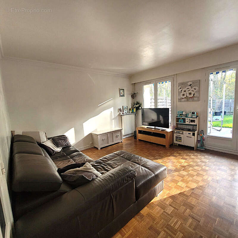 Maison à RIS-ORANGIS