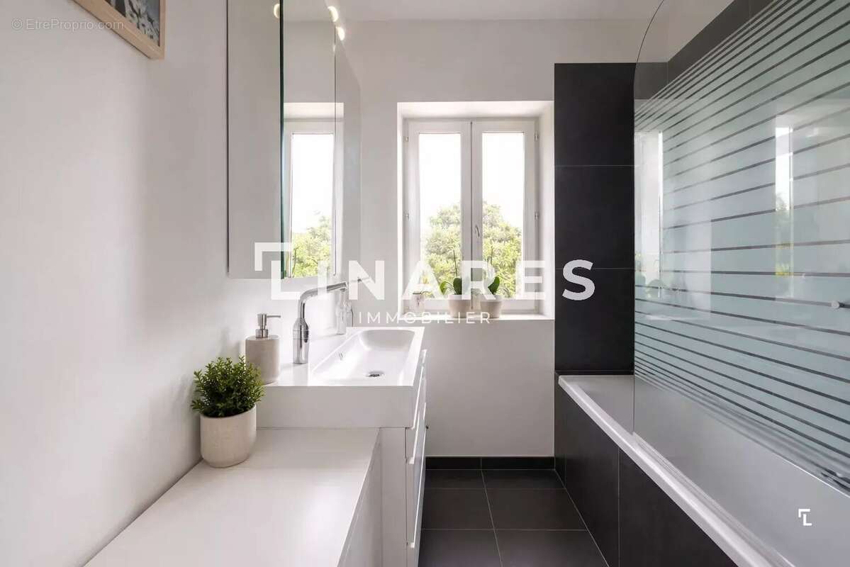 LA CASSIDAINE - Maison T4 de 130 m2  - Piscine - Jardin - 13260 Cassis - photo 11