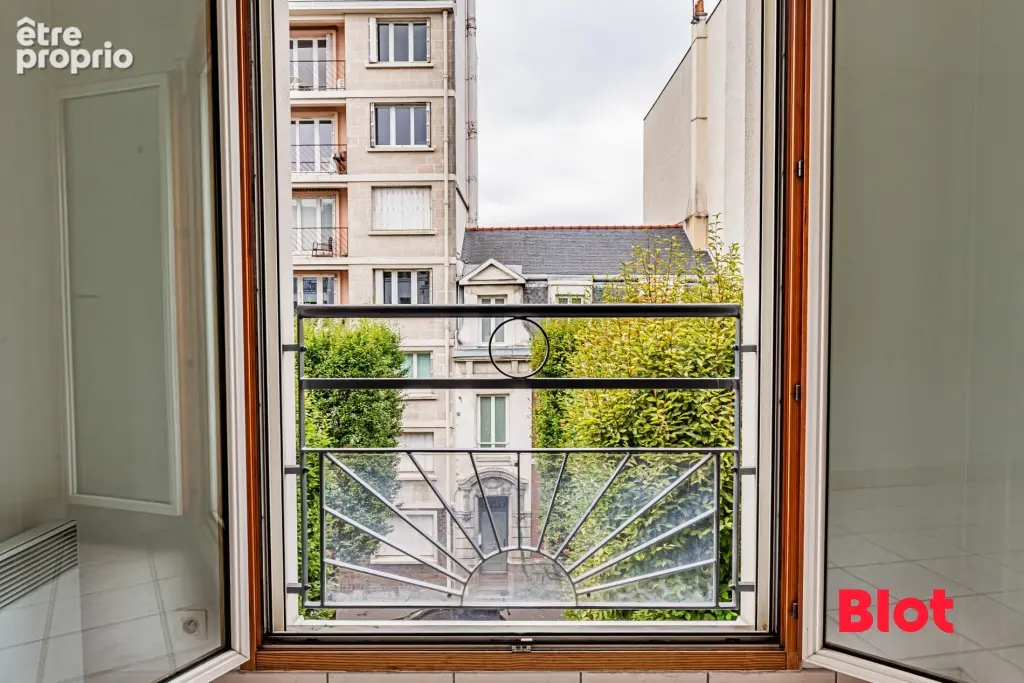 Appartement 2 pièces 48 m² à vendre à Nantes (44100) - photo 2