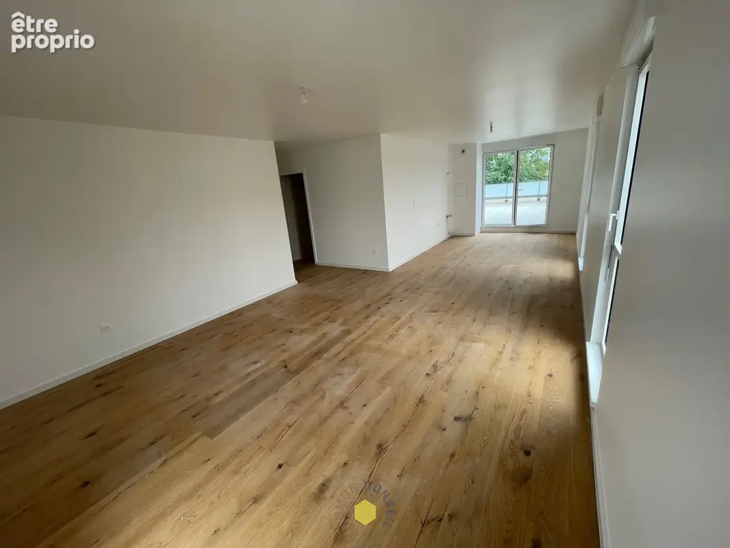 3 pièces en attique avec terrasse de 65m2 - photo 2