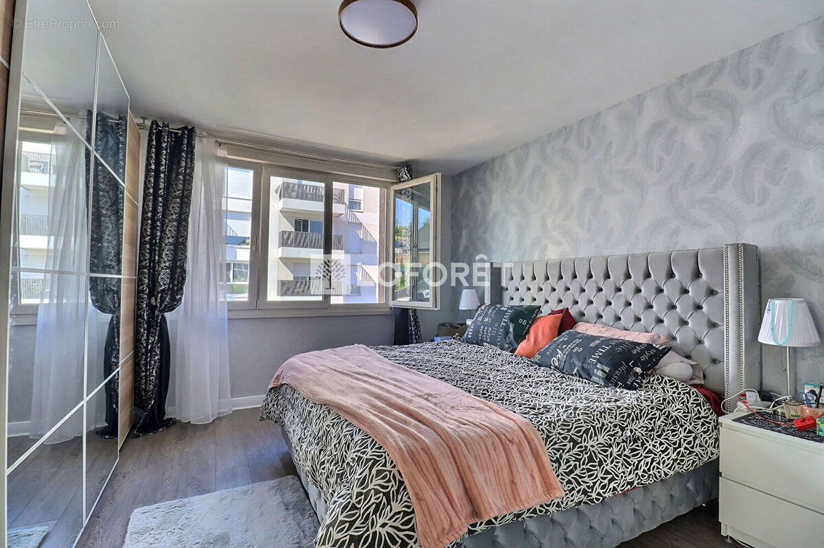 Maison à VITRY-SUR-SEINE