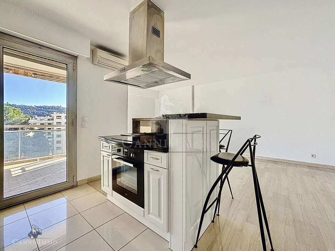 Appartement à CANNES