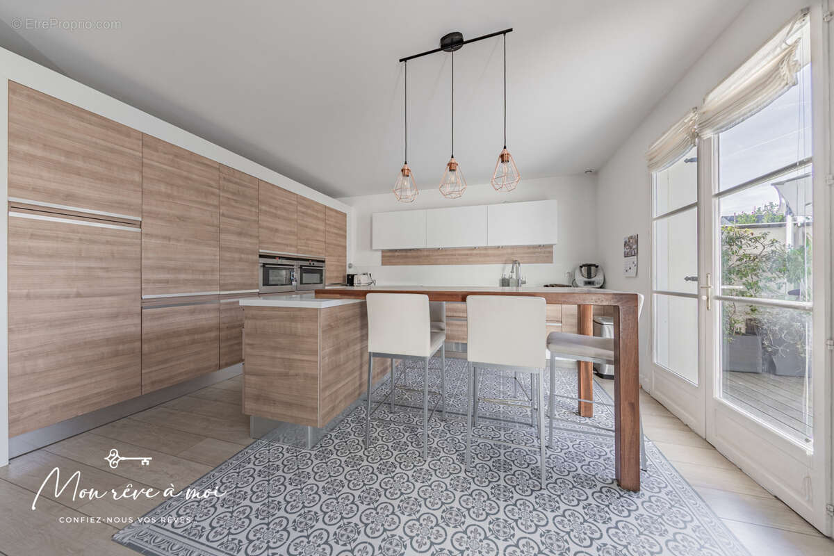 Maison à CARRIERES-SUR-SEINE