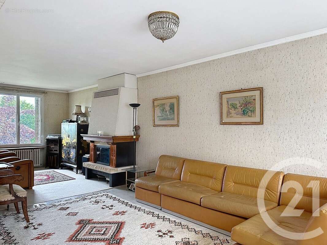 Photo 4 - Maison à THIAIS