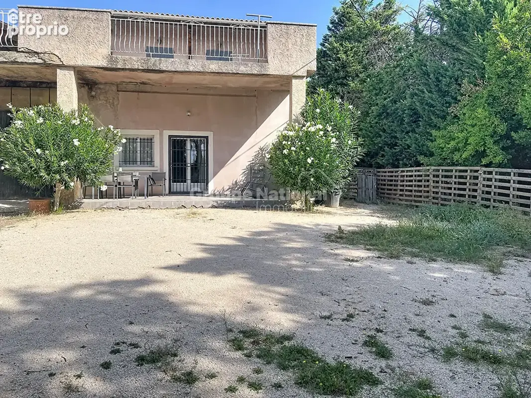 Appartement T3 de 86 m² avec jardin privatif de 340 m² & Grand Garage Châteauneuf-du-Pape - photo 12