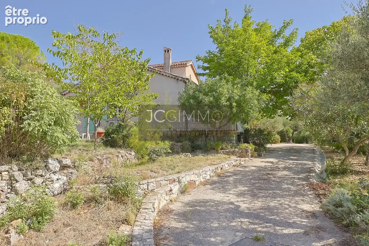 Villa T4 avec 2 698m2 de terrain / Vue dominante - photo 23