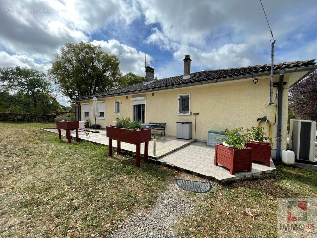 Maison à GRAMAT