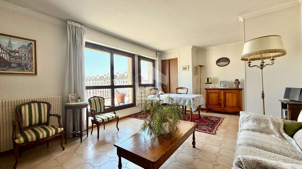 Appartement f3 70m² à juvisy-sur-orge, dernier étage avec 2 terrasses - photo 2