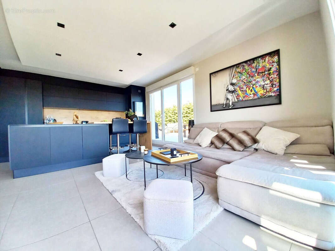 Appartement à FREJUS