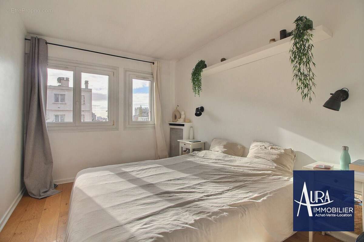 0_0004 - Appartement à LES LILAS