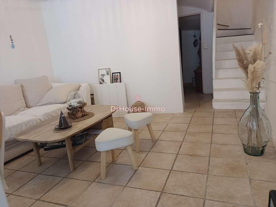 Appartement à CARNOULES