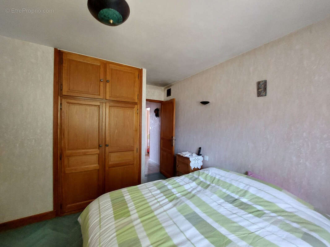 Maison à CONFOLENS