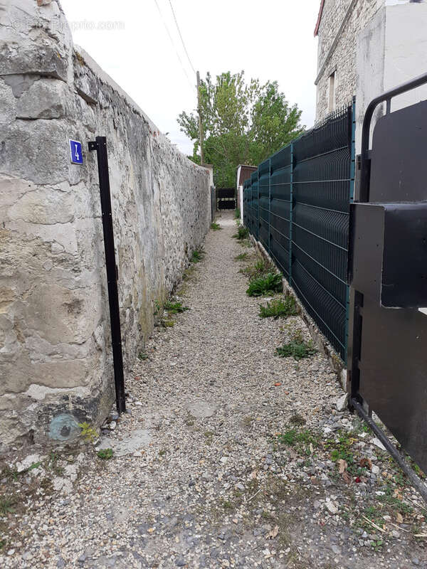 Grange amenageable - photo 10