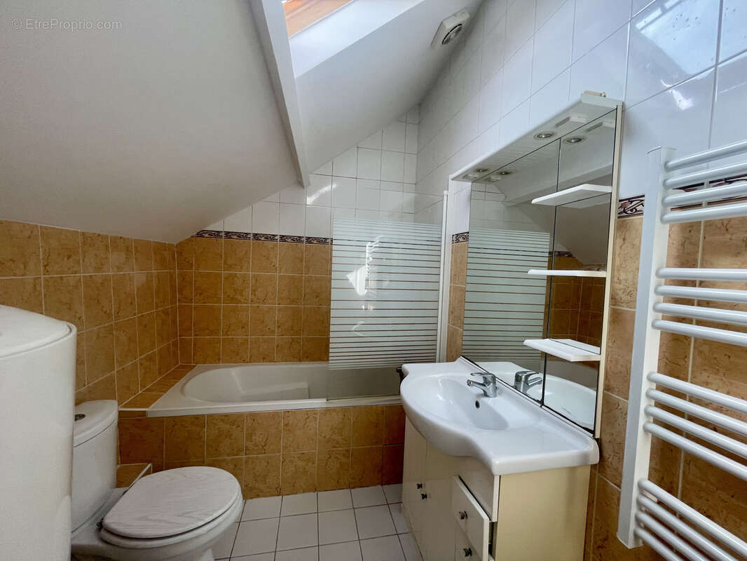 Appartement à GUERVILLE