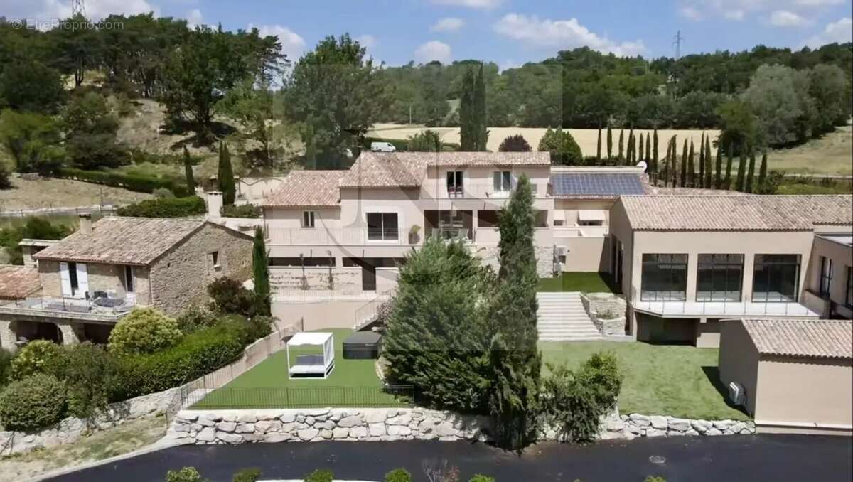 Maison à AIX-EN-PROVENCE