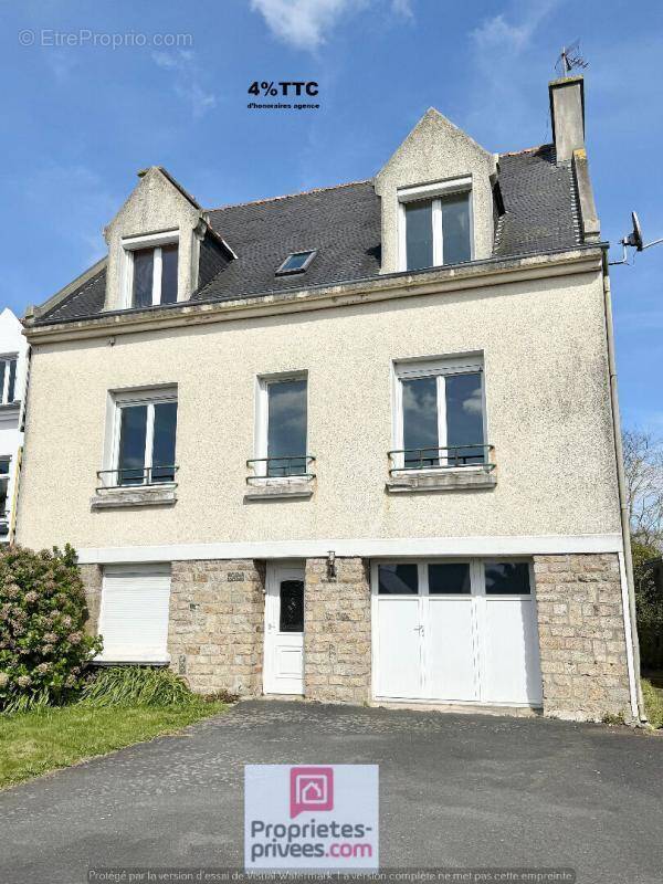 Maison à LE FOLGOET