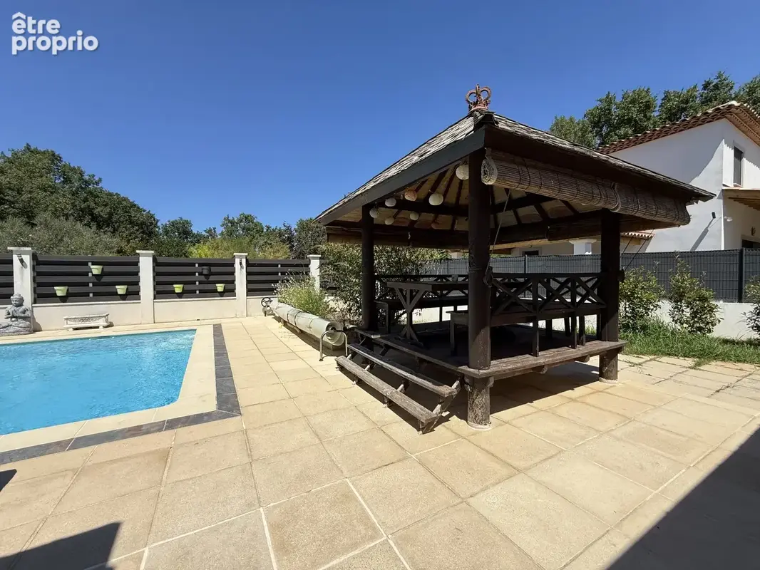 Maison 7 pièces 220 m² à vendre à Forcalqueiret (83136) - photo 2