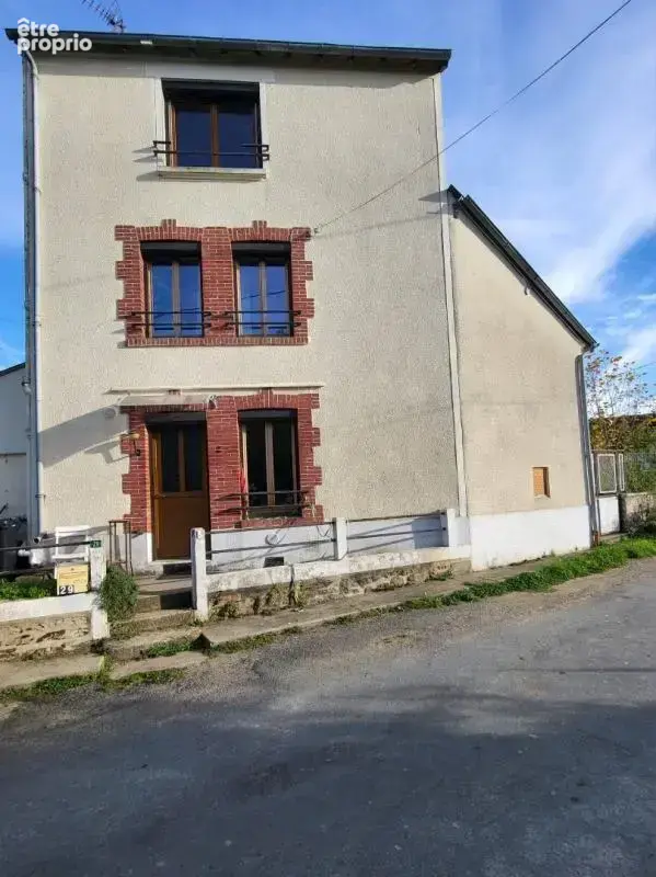 Maison à DUN-LE-PALESTEL