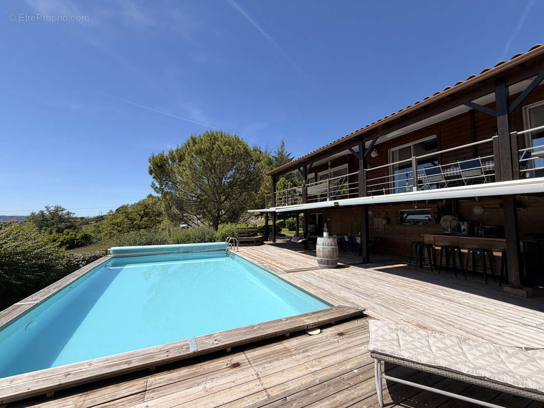 Maison à BELMONT-BRETENOUX
