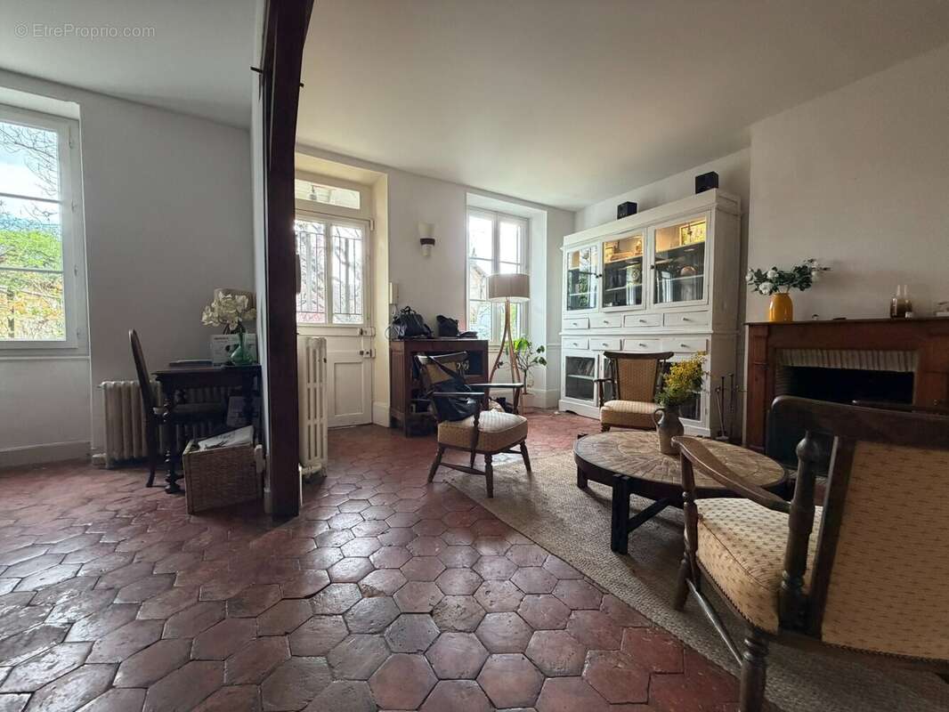 Maison à BOURRON-MARLOTTE