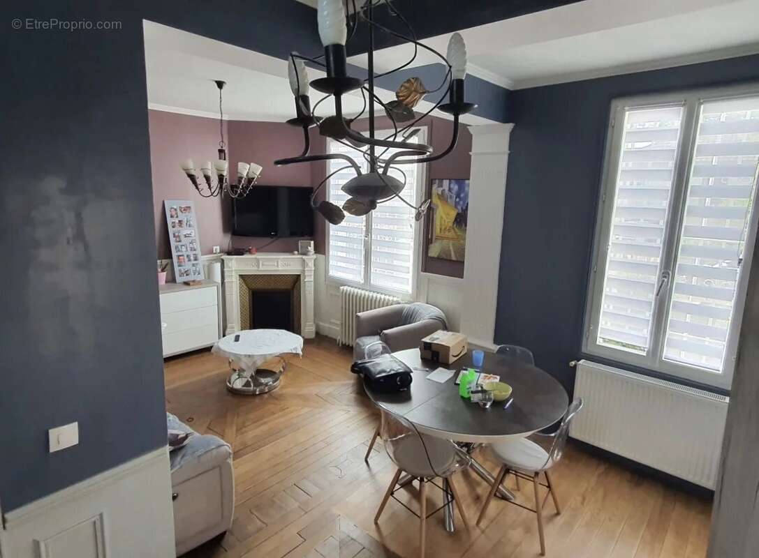 Maison à CLICHY-SOUS-BOIS