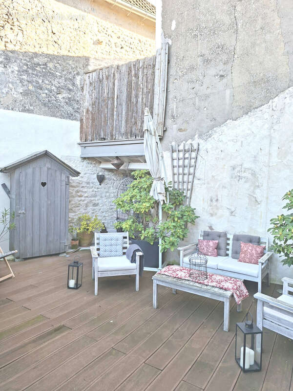 Maison de charme 5 pièces, au coeur du village et de ses  commerces - photo 17